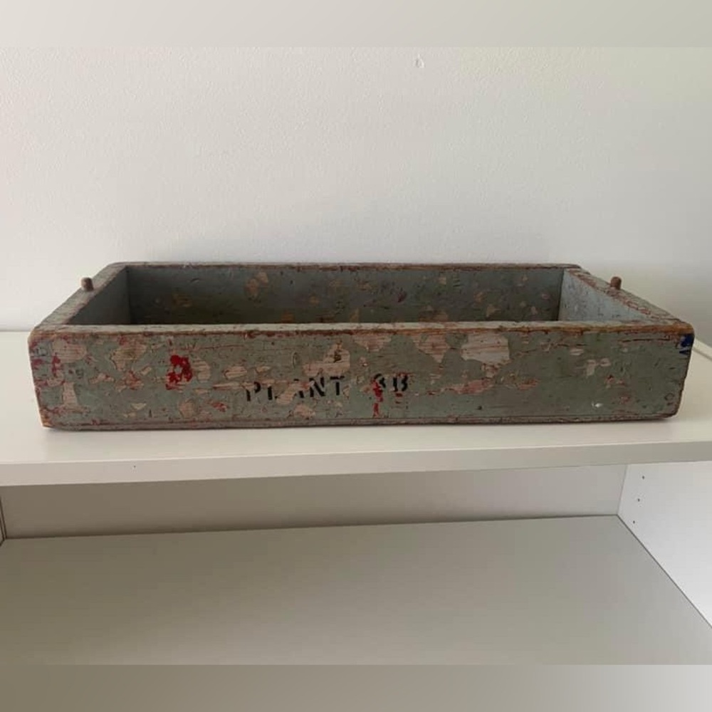 Shabby Chic Chipped wood box